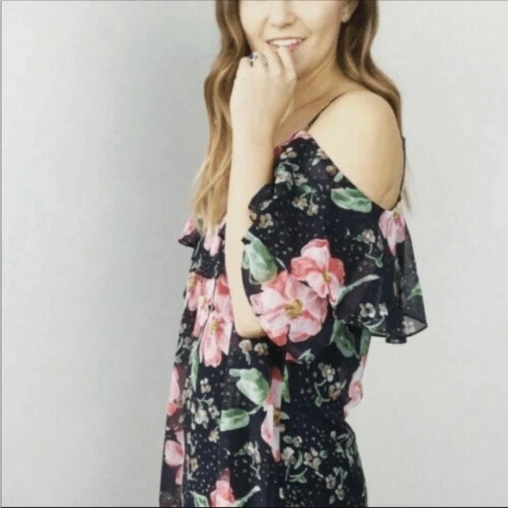 CAbi Fairy Black Floral Cold Shoulder Short Flutter Sleeve Cami Blouse Top S